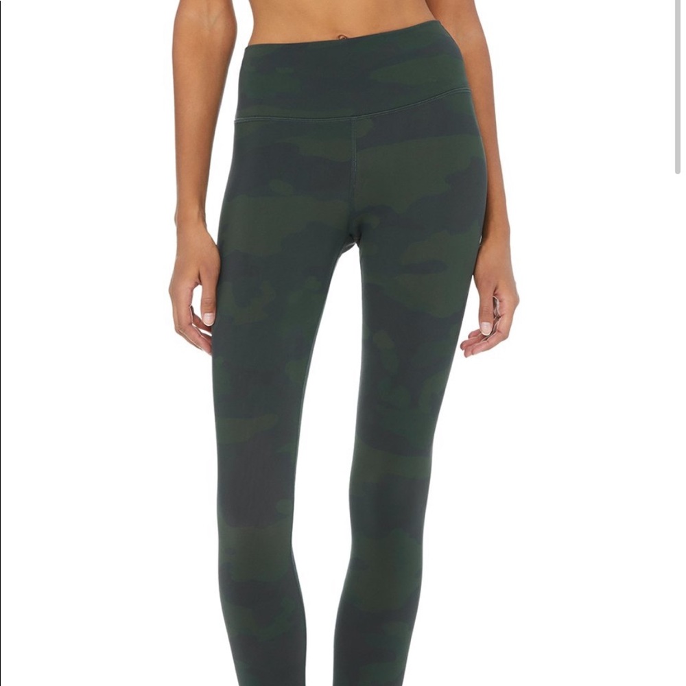 Alo Camo leggings
